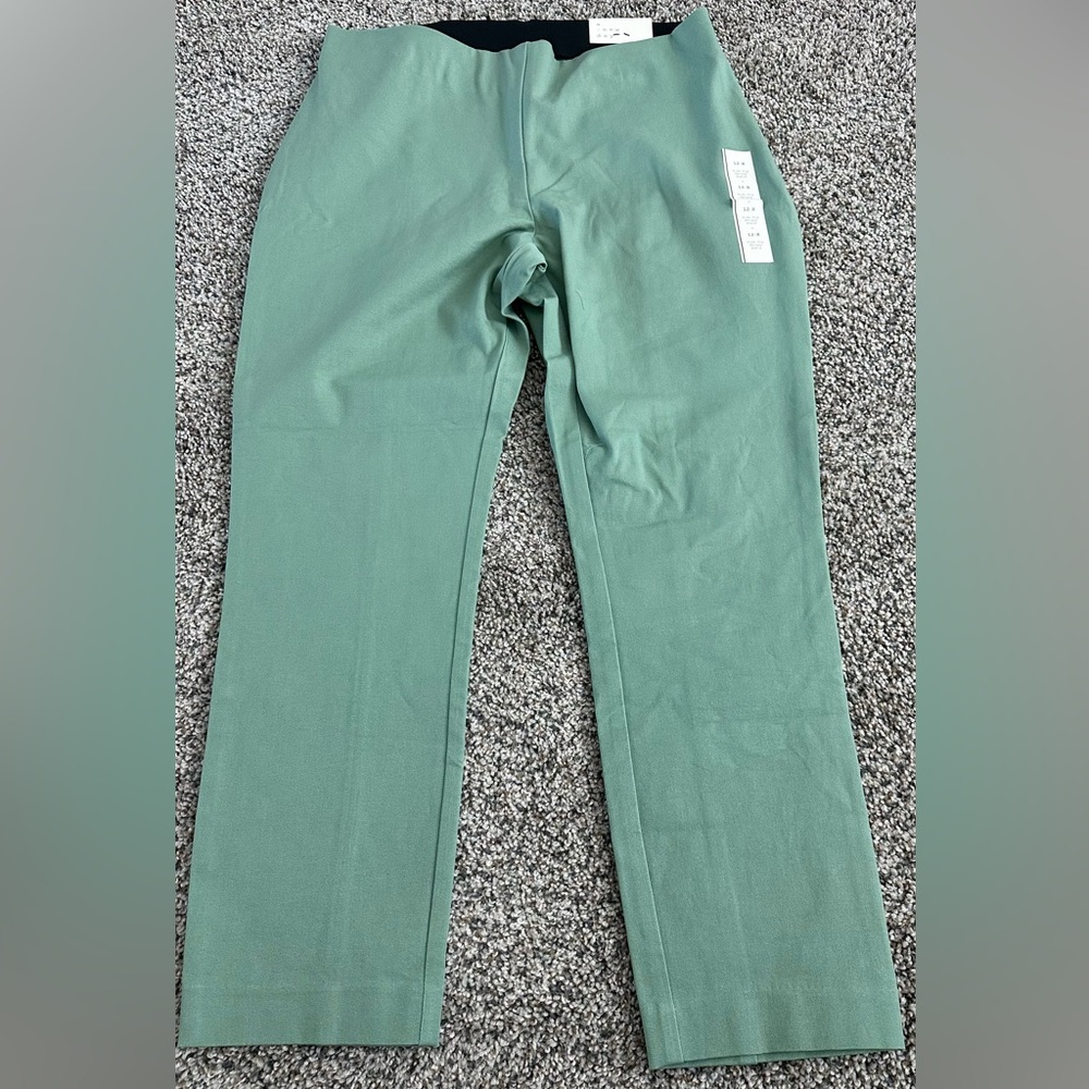 Women’s Skinny Ankle Cut Pants